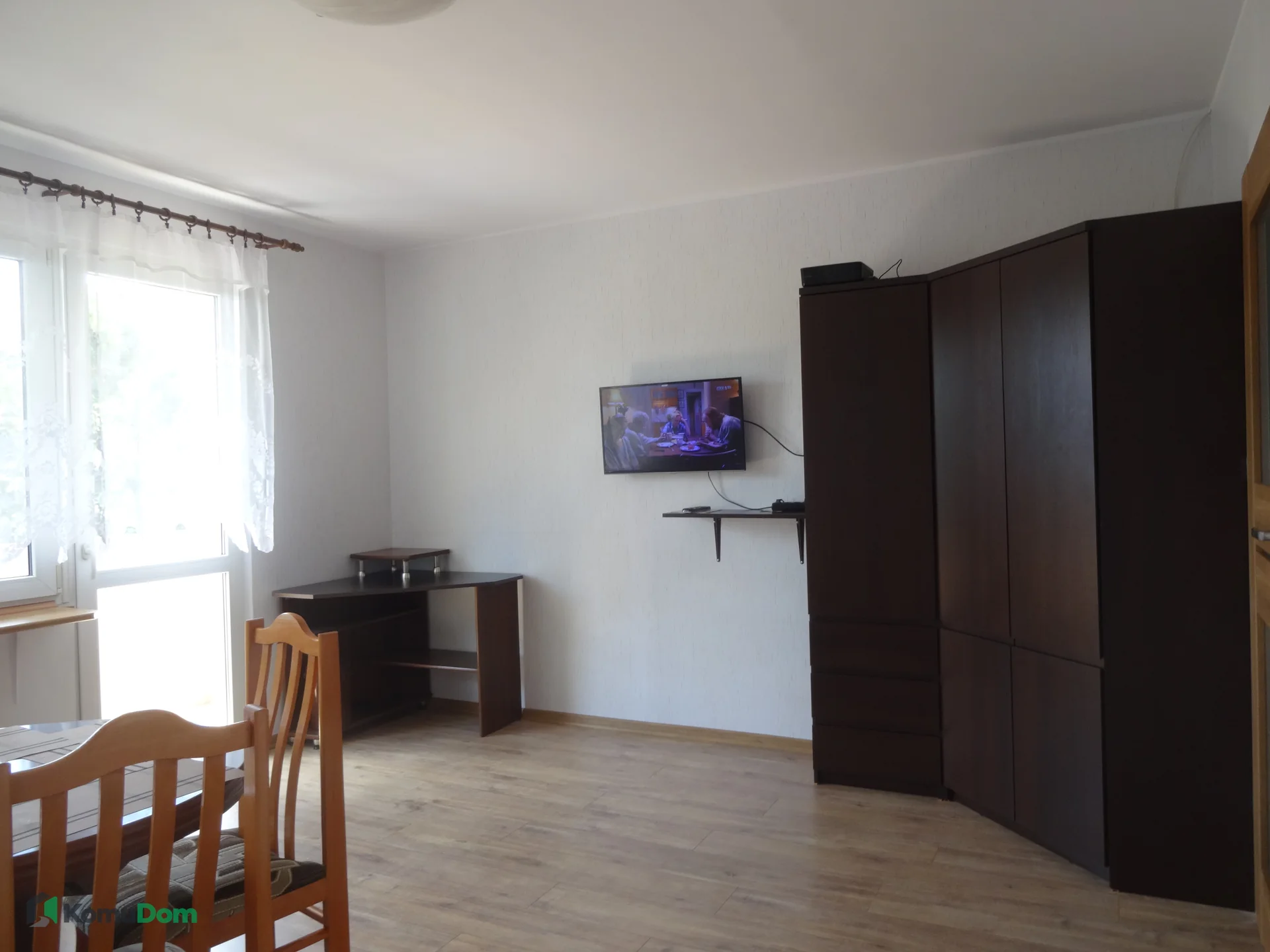 2 duże pokoje z oddzielną kuchnią — zdjęcie 3
