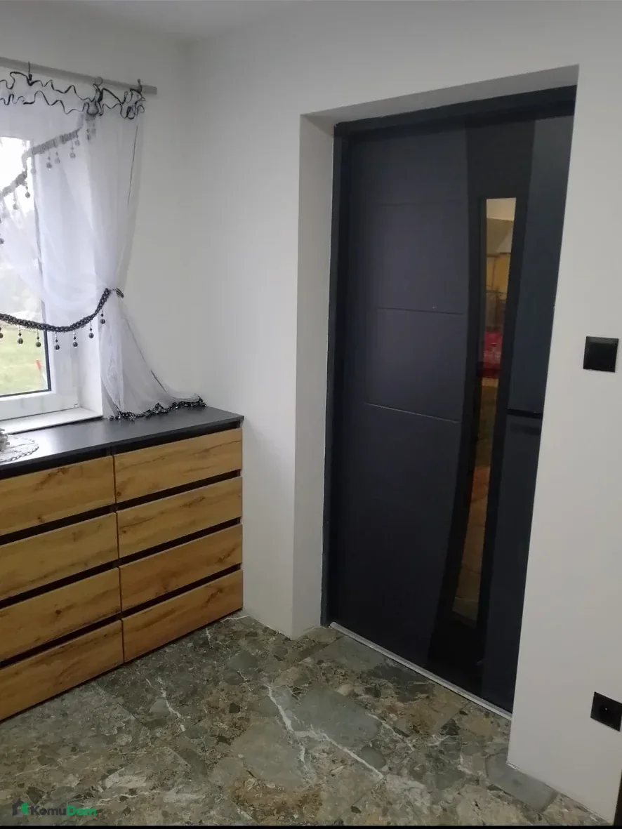 Sprzedam dom z dużą działką — zdjęcie 4